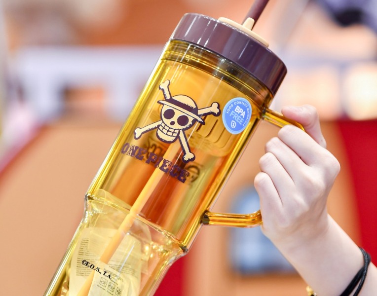 Tumbler One Piece Miniso with Handle.