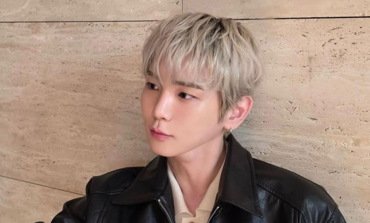 Key SHINee hiatus sementara usai terseret dugaan layanan medis ilegal. SM Entertainment ungkap kronologi lengkap dan permintaan maaf resmi.