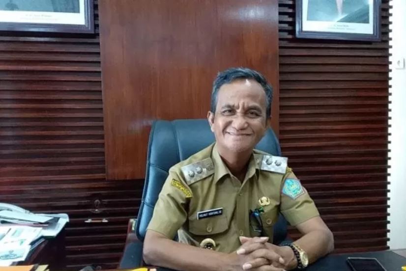 Helmud Hontong, Wakil Bupati Kepulauan Sangihe, meninggal dunia.
