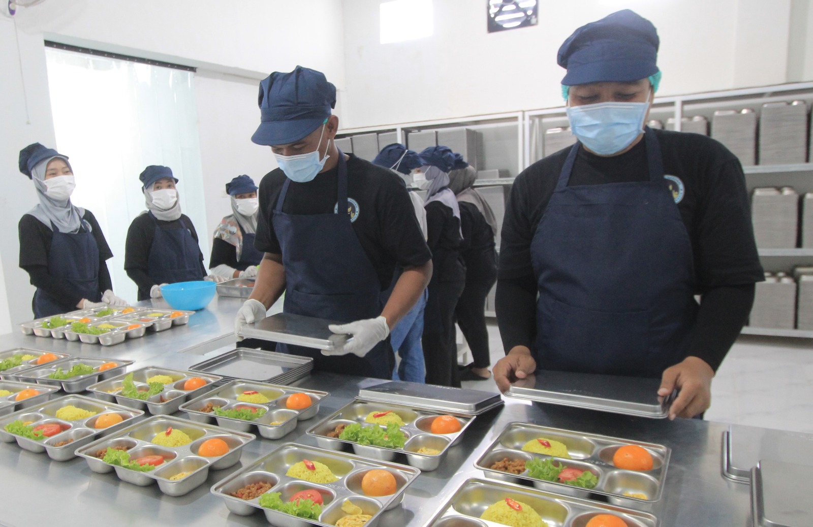 Satgas MBG Kabupaten Magetan mengumpulkan para pengurus SPPG untuk mengevaluasi pelaksanaan program Makan Bergizi Gratis. AJI PUTRA/JAWA POS RADAR MAGETAN