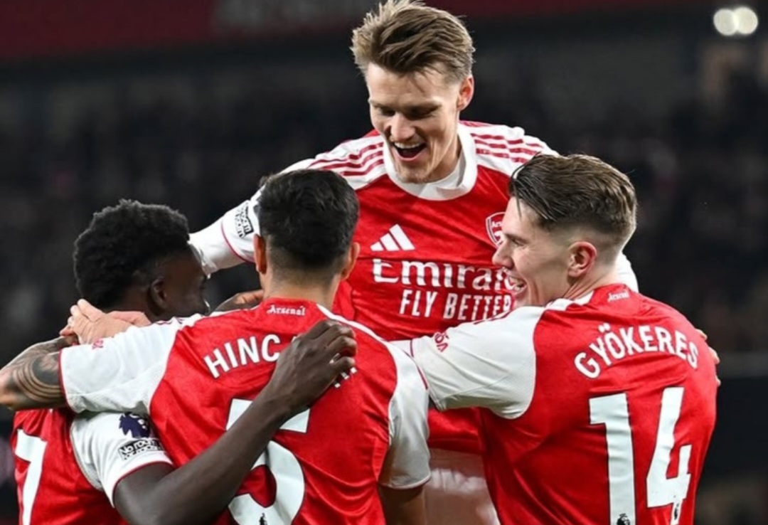 Jadwal Liga Inggris pekan 17, 20&ndash;23 Desember 2025. Tottenham vs Liverpool, Everton vs Arsenal, live di Vidio.