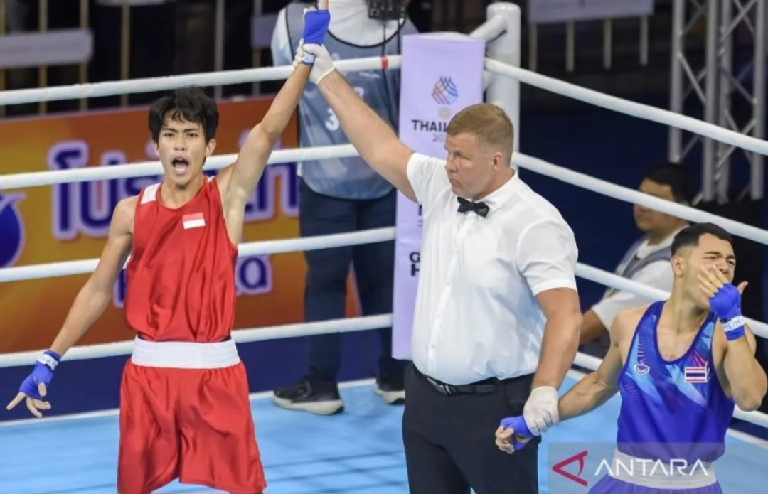 Vicky Tahumil Junior menyumbangkan medali emas bagi Kontingen Indonesia dari cabang olahraga tinju pada SEA Games 2025 Thailand setelah tampil gemilang pada final kelas 51kg putra.