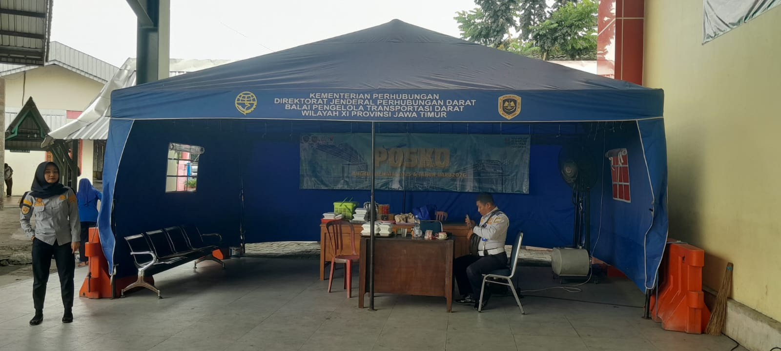 Awak armada bus menjalani pemeriksaan kesehatan gratis di Terminal Tipe A Kertonegoro Ngawi jelang libur Natal dan Tahun Baru (Nataru).