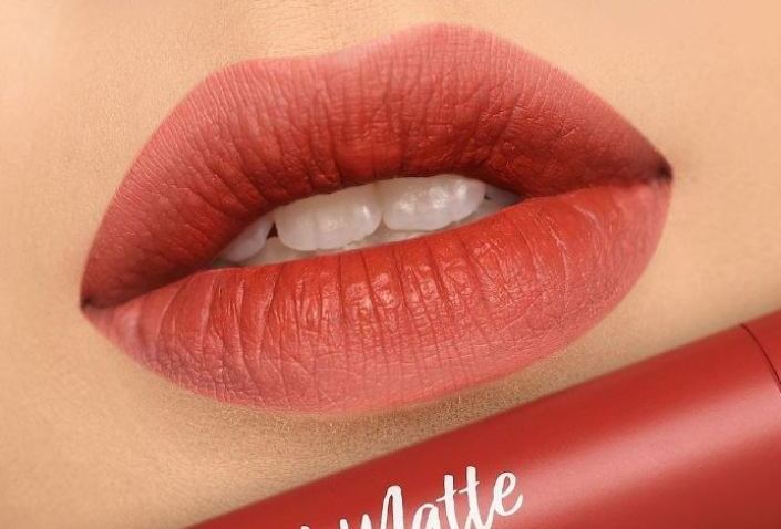 Ilustrasi inspirasi lipstik ombre Wardah.