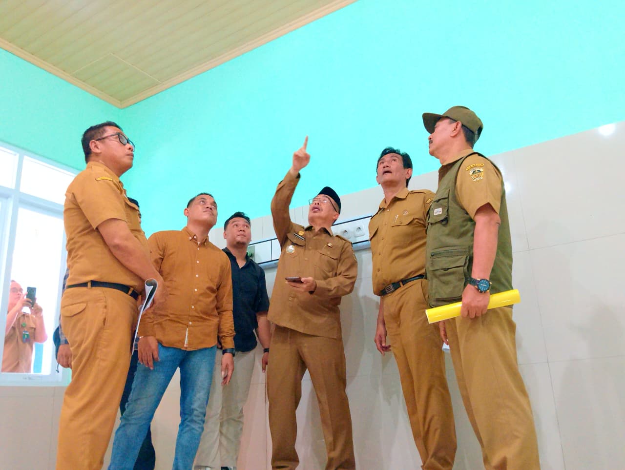 Bupati Madiun Hari Wuryanto mengecek dan memonitoring sejumlah proyek strategis di Kabupaten Madiun.&nbsp;