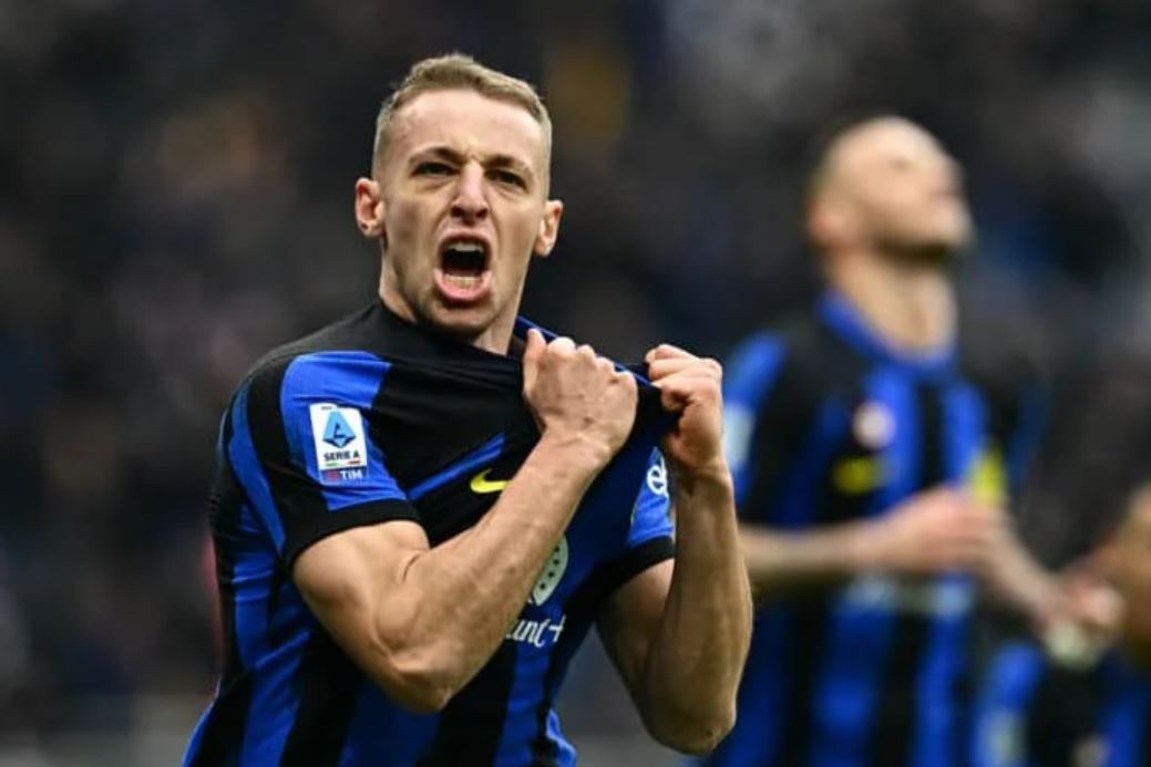 Gelandang Inter Milan Davide Frattesi.