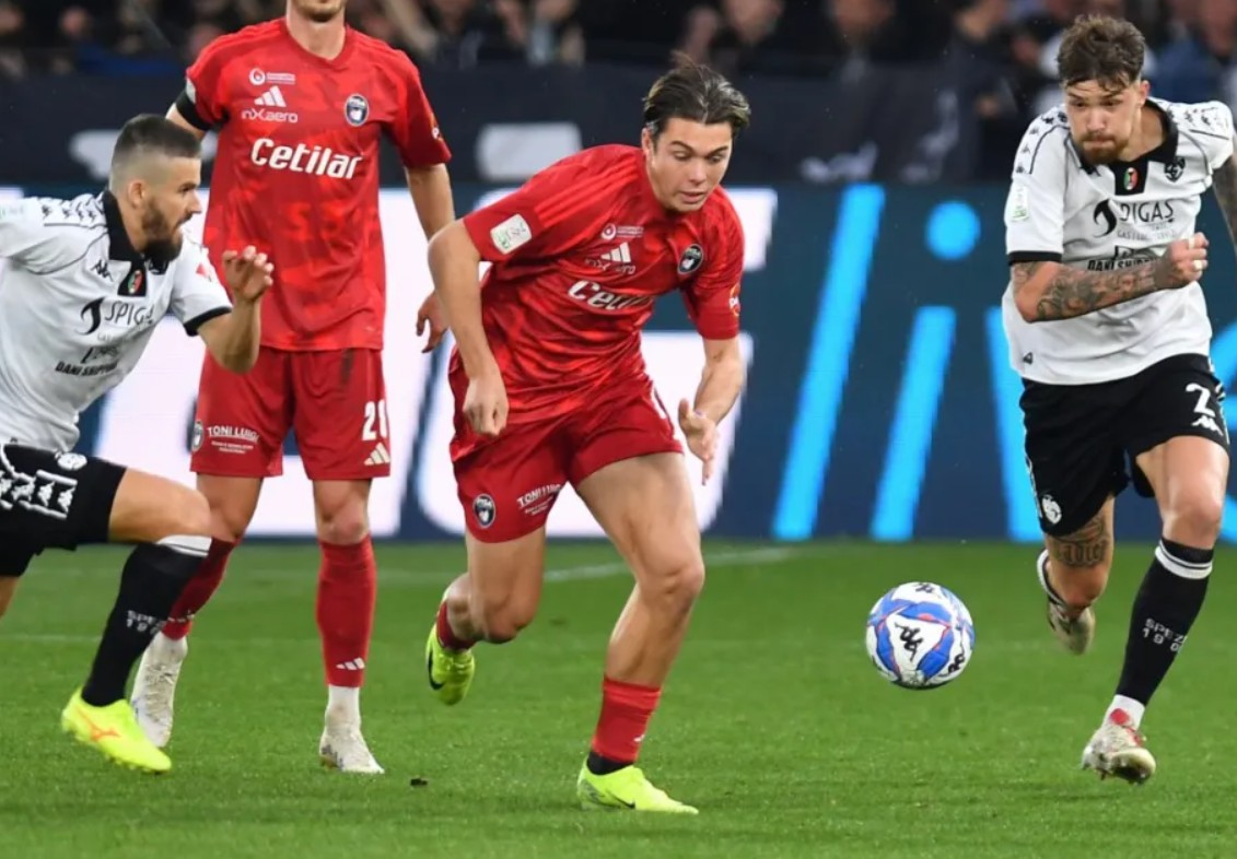 Louis Buffon, anak dari legenda Juventus Gianluigi Buffon.