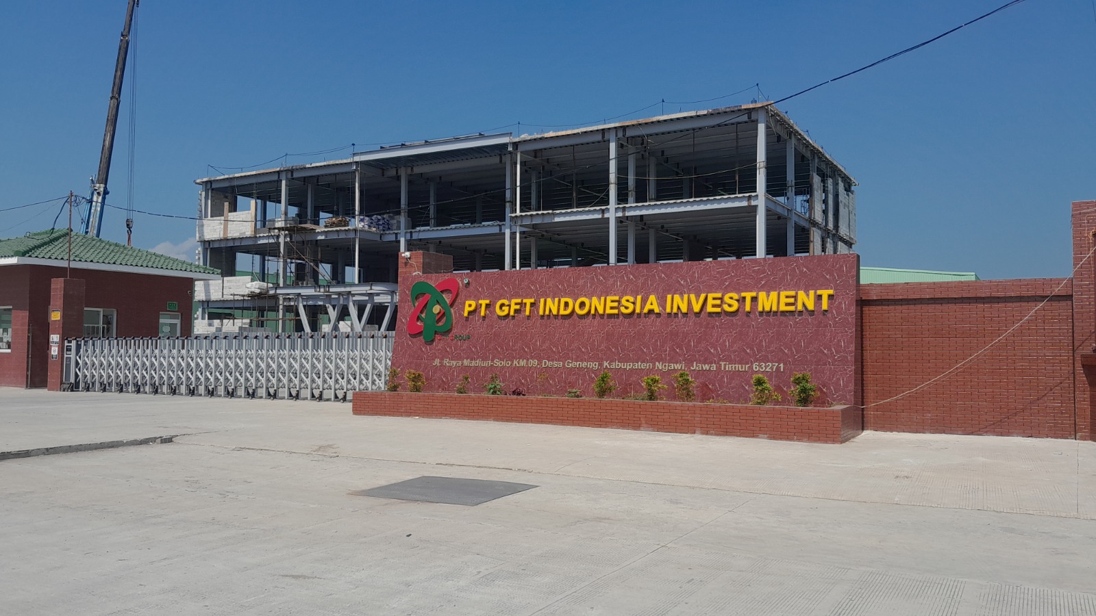 MENINGKAT: Salah satu pabrik penanaman modal asing di Ngawi. Realisasi investasi 2025 menunjukkan tren positif hingga triwulan ketiga.