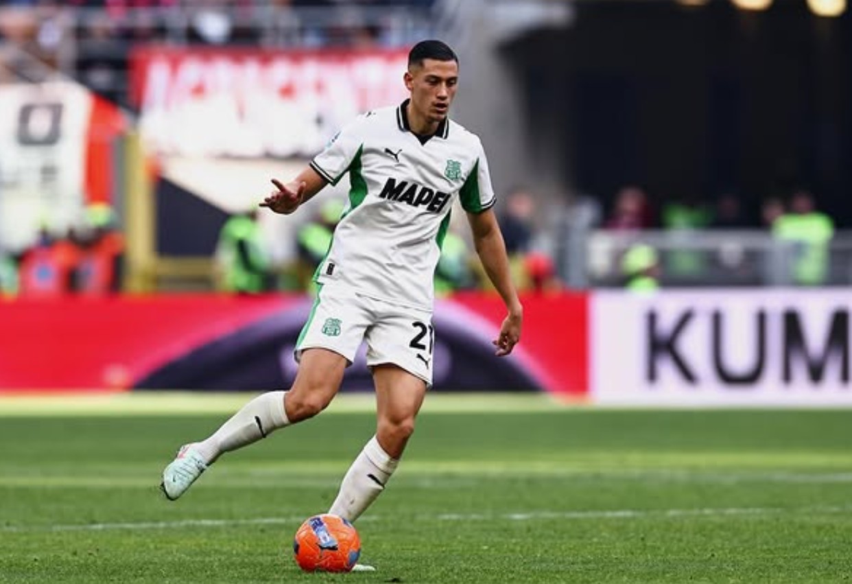 Jay Idzes tampil solid bersama Sassuolo di Serie A.