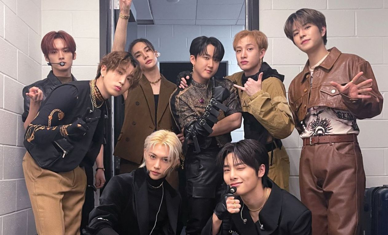Stray Kids