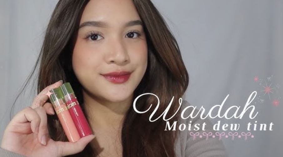 Ilustrasi lip tint Wardah untuk bibir hitam.