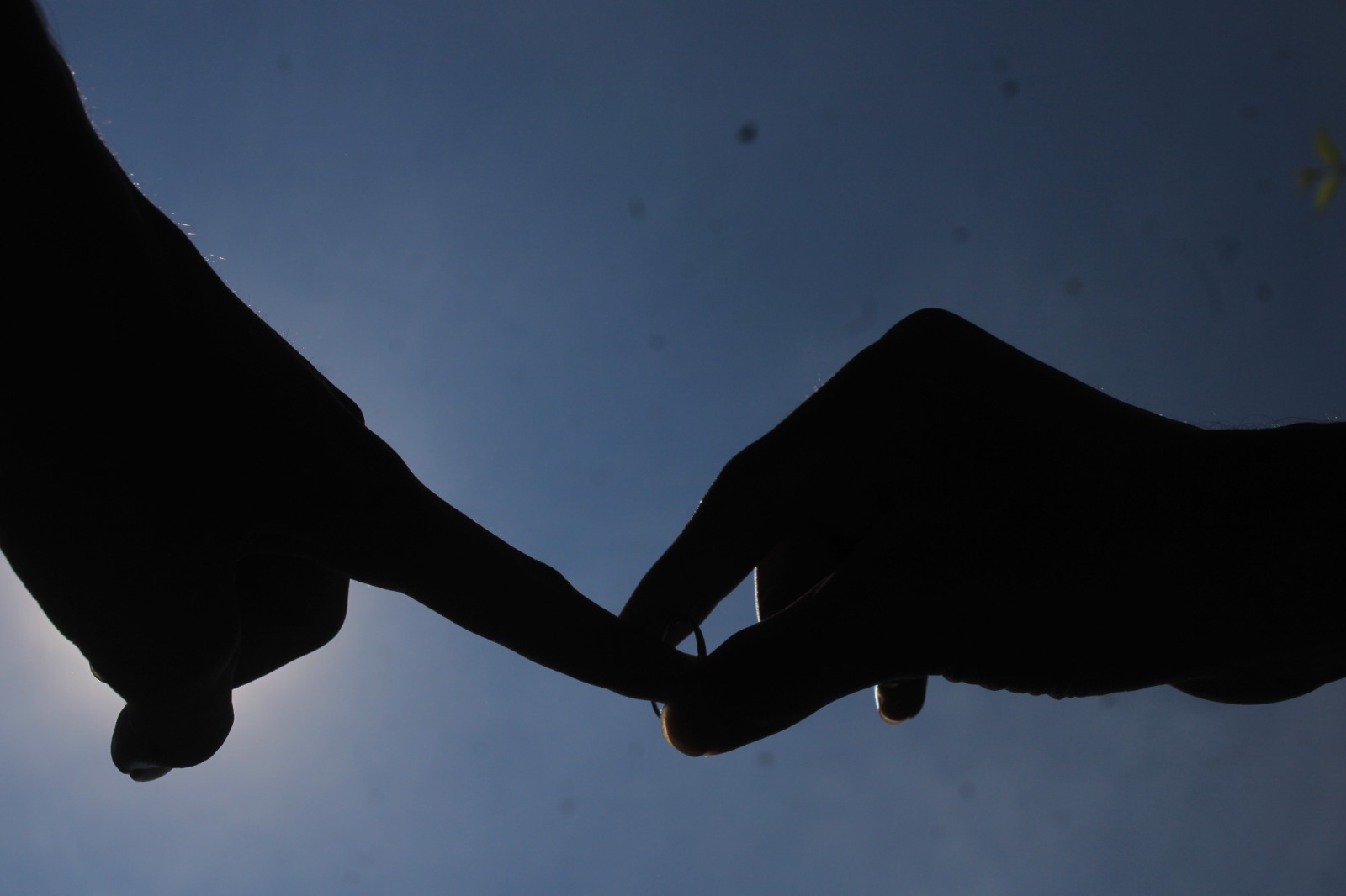 PEGATAN: Ilustrasi kasus perceraian di Magetan. Sepanjang 2025, perkara cerai gugat yang diajukan istri mendominasi dengan total 848 kasus. AJI PUTRA/RADAR MAGETAN