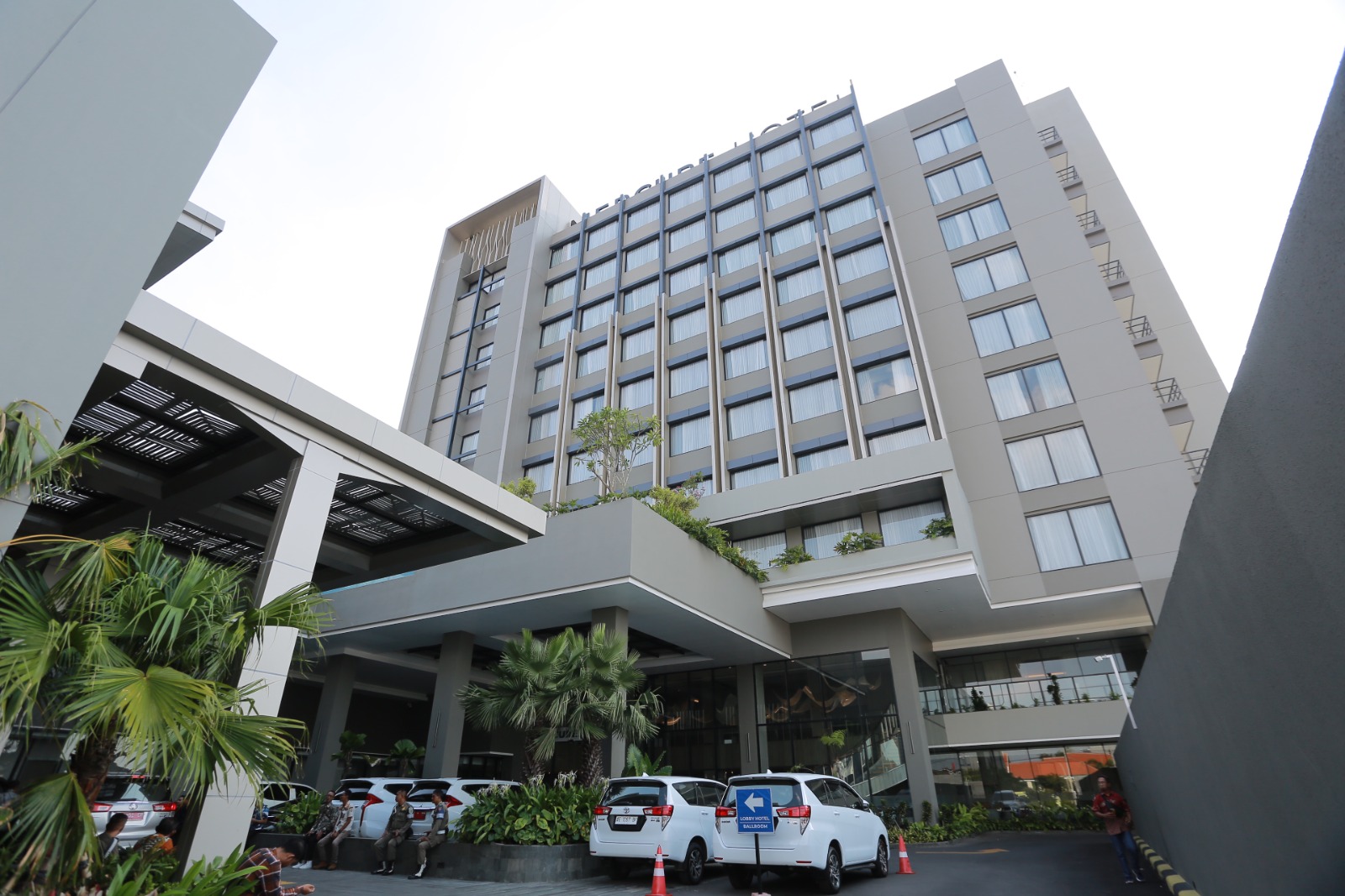 PENGINAPAN: Tingkat hunian hotel di Kota Madiun meningkat hingga 70&ndash;80 persen selama libur Natal 2025, meski dampak libur tahun baru dinilai tidak signifikan. BAGAS BIMANTARA/RADAR MADIUN