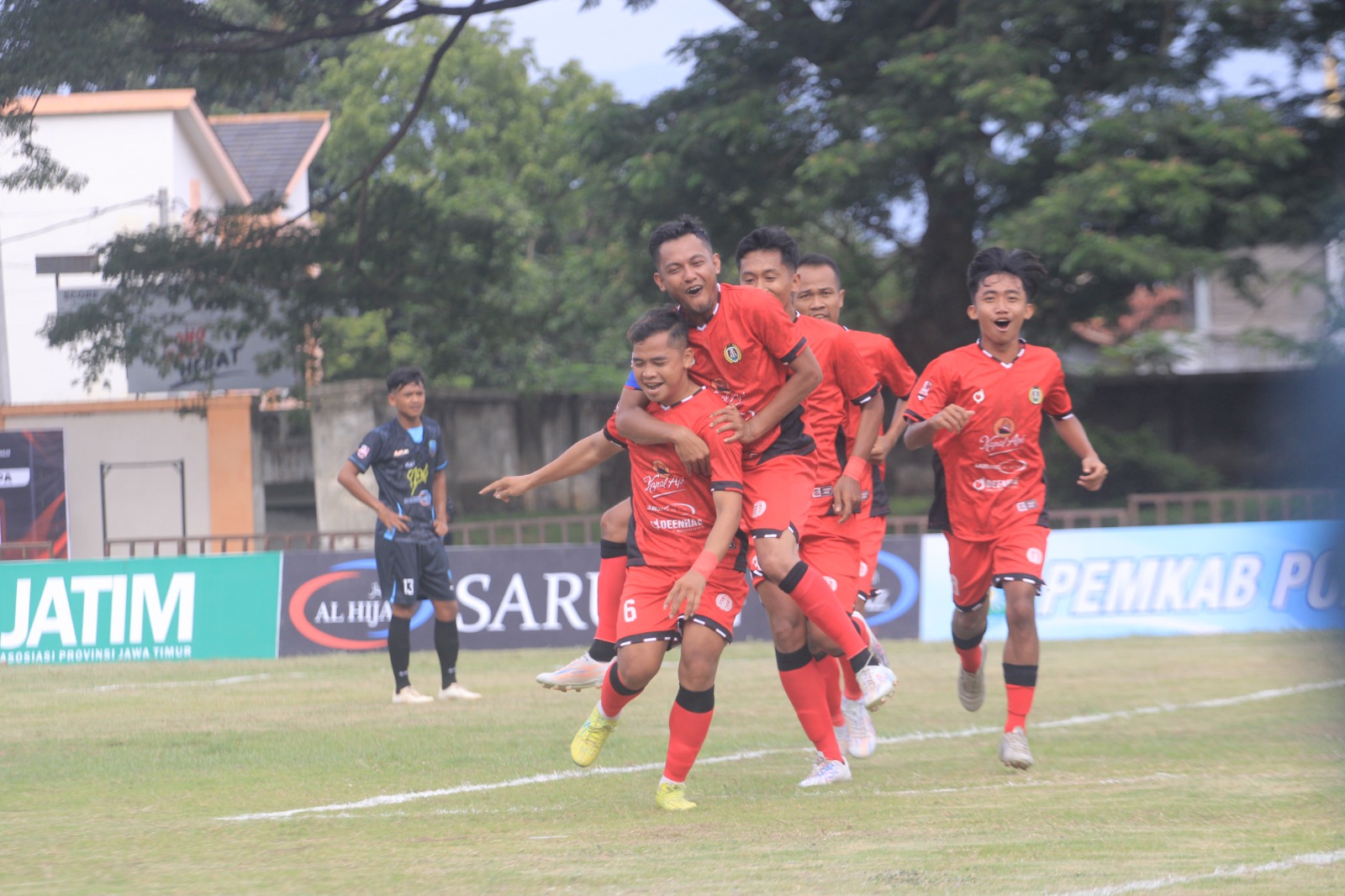 KALAH LAGI: Persepon Ponorogo kembali menelan kekalahan di babak 32 besar Liga 4 Jatim setelah takluk 5-2 dari PSID Jombang, meski sempat unggul di babak pertama.
