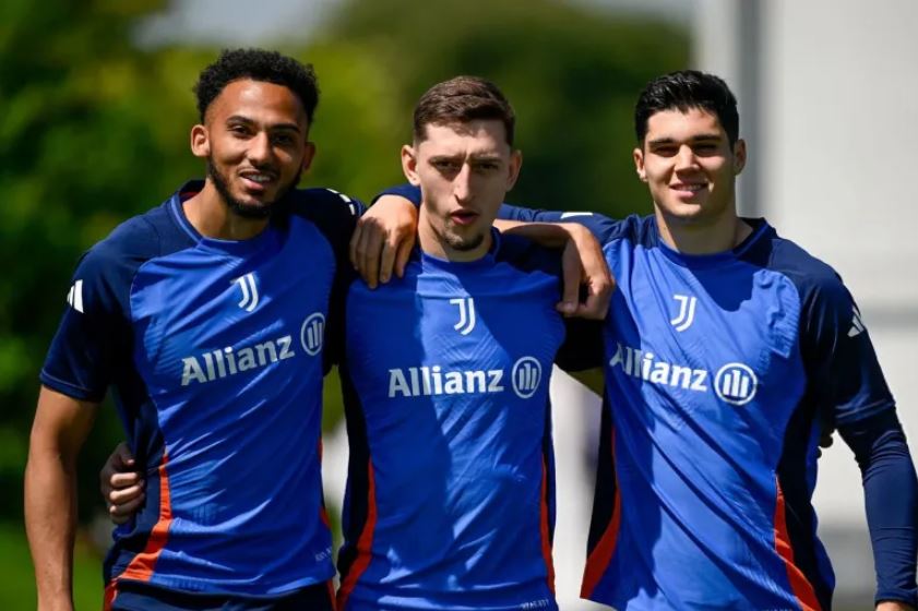 Juventus berencana melepas pemain mudanya dengan skema dipinjamkan.