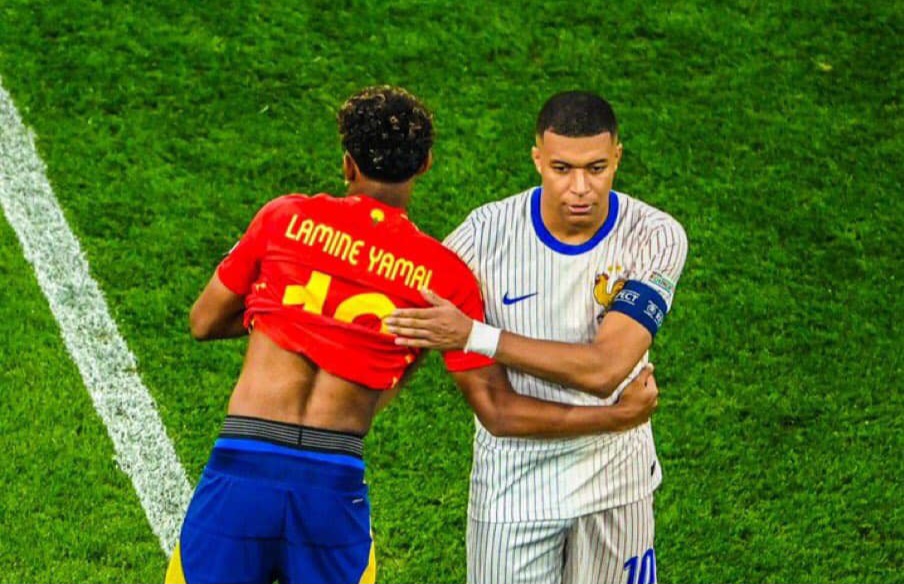 Final malam ini menjanjikan adu tajam Yamal vs Mbappe.