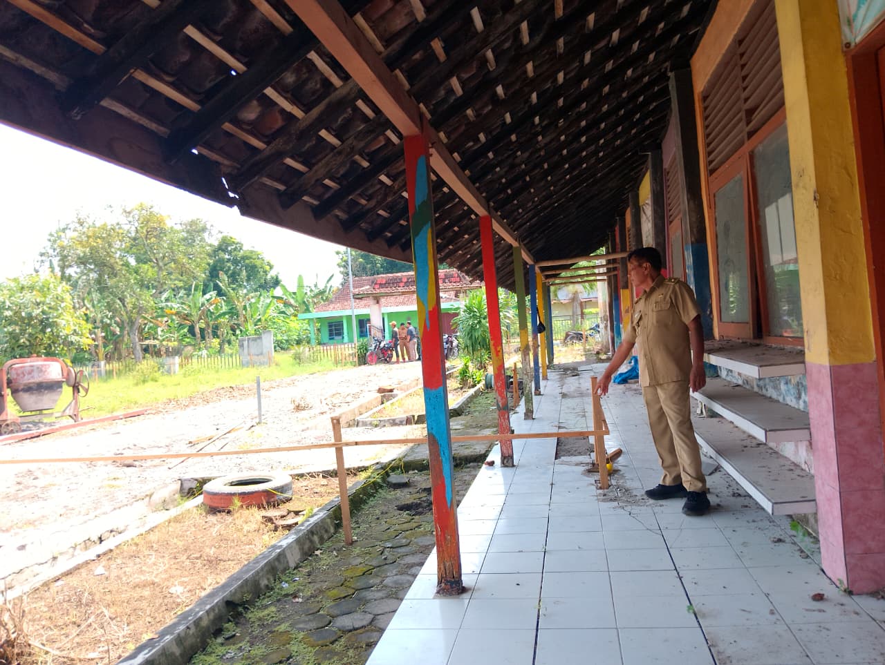 PENGHAPUSAN ASET: Pemdes Babadan Lor mengajukan penghapusan aset bangunan SD untuk mempermudah akses keluar masuk TK&ndash;PAUD. DOK RADAR MADIUN