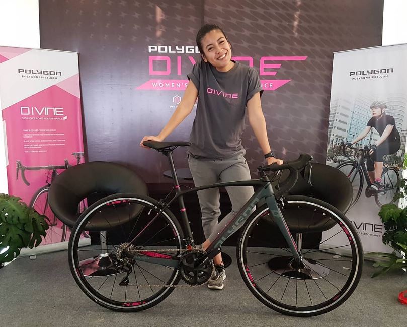 Sepeda Polybgon Divine untuk wanita.