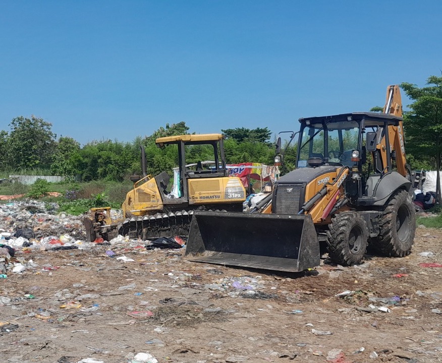 SEMAKIN PENUH: Timbunan sampah di TPA Selopuro, Kecamatan Pitu, Ngawi, terus bertambah seiring penutupan TPA Dadapan. DOK RADAR NGAWI