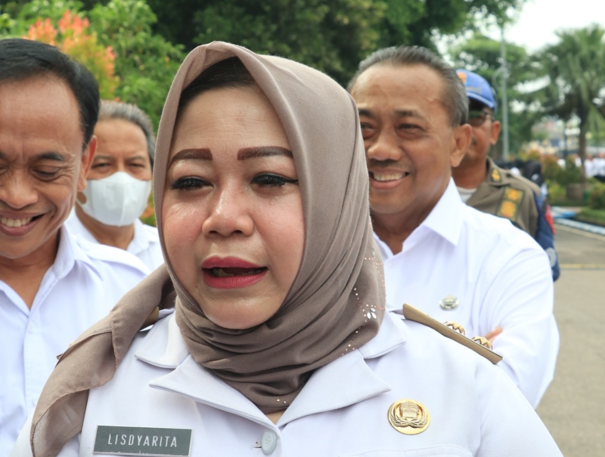 MANDIRI: Plt Bupati Ponorogo Lisdyarita mendorong pemerintah desa tetap mandiri dan mengoptimalkan potensi lokal meski dana desa 2026 terpangkas drastis.