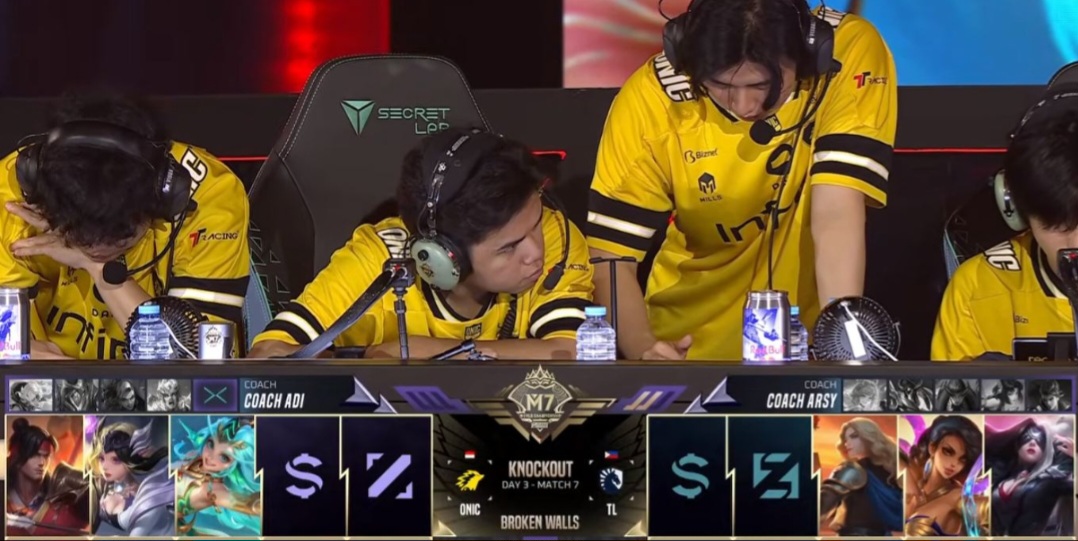 ONIC Esports bangkit di Game 3 Lower Bracket M7 dan mematahkan match point Team Liquid PH.