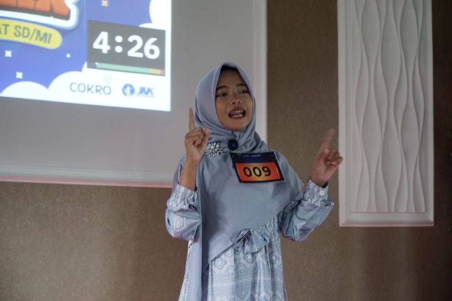 ALMIRA TUNGGADEWI CITRANTI, MI MIFTAHUL ULUM I KEDUNGPANJI