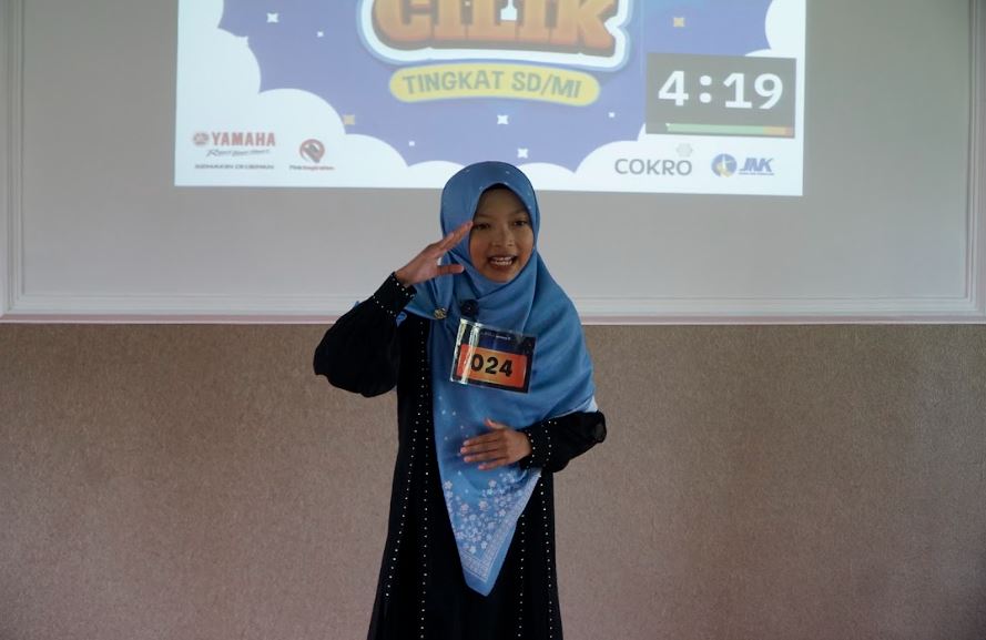 MARYAM MUSLIMAH SALIHAH,MI AL MUSLIMUN