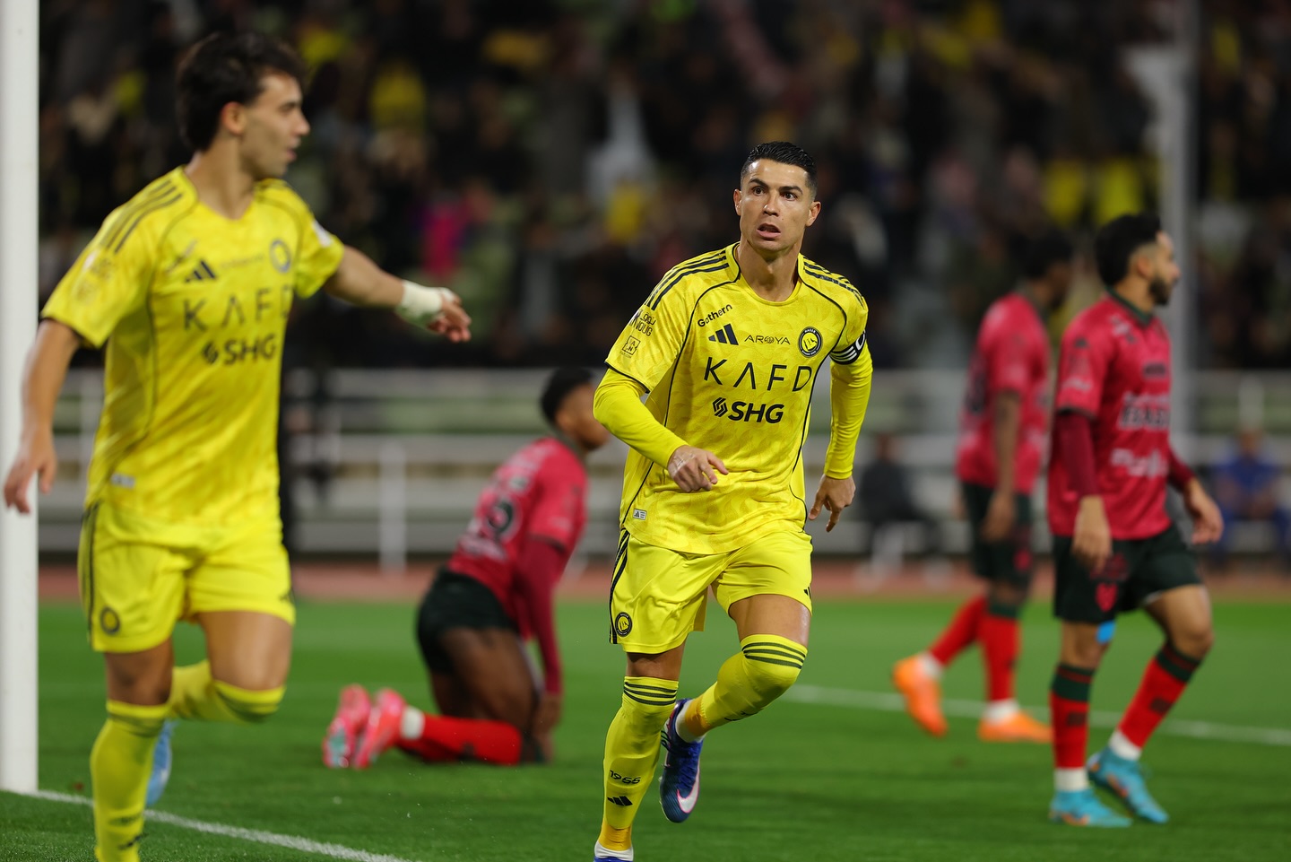 Ronaldo cs menang 3-0.