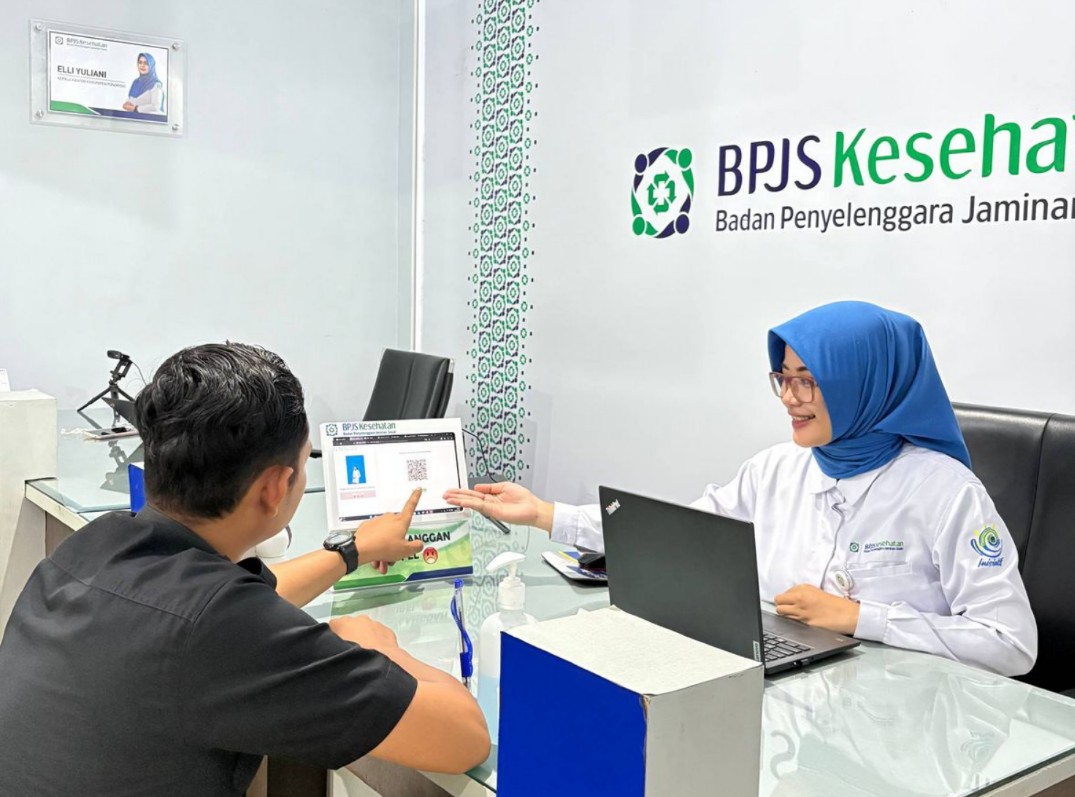Ilustrasi pelayanan di kantor BPJS Kesehatan.
