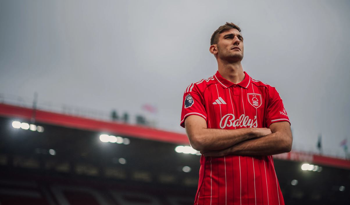 Lorenzo Lucca pindah ke Nottingham Forest dengan skema pinjaman dari Napoli usai dibeli dari Udinese.