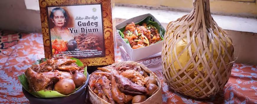 Ilustrasi gudeg yu djum