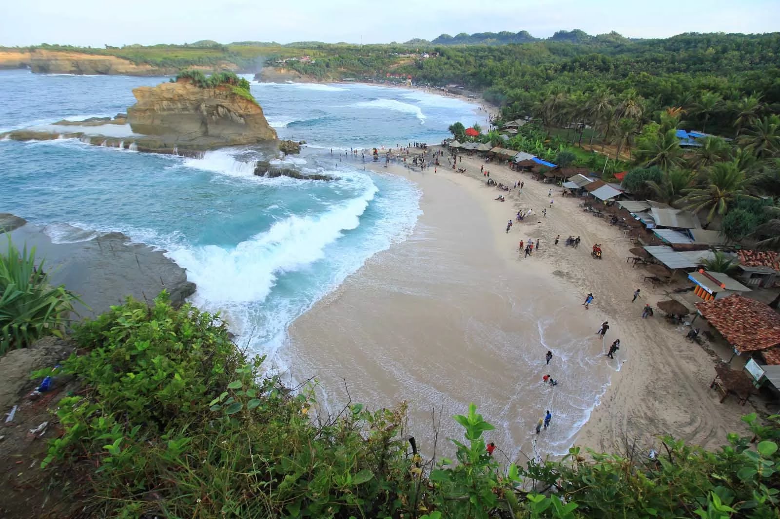 DESTINASI: Keindahan salah satu objek wisata di Pacitan. PAD sektor pariwisata awal 2026. DOK RADAR PACITAN