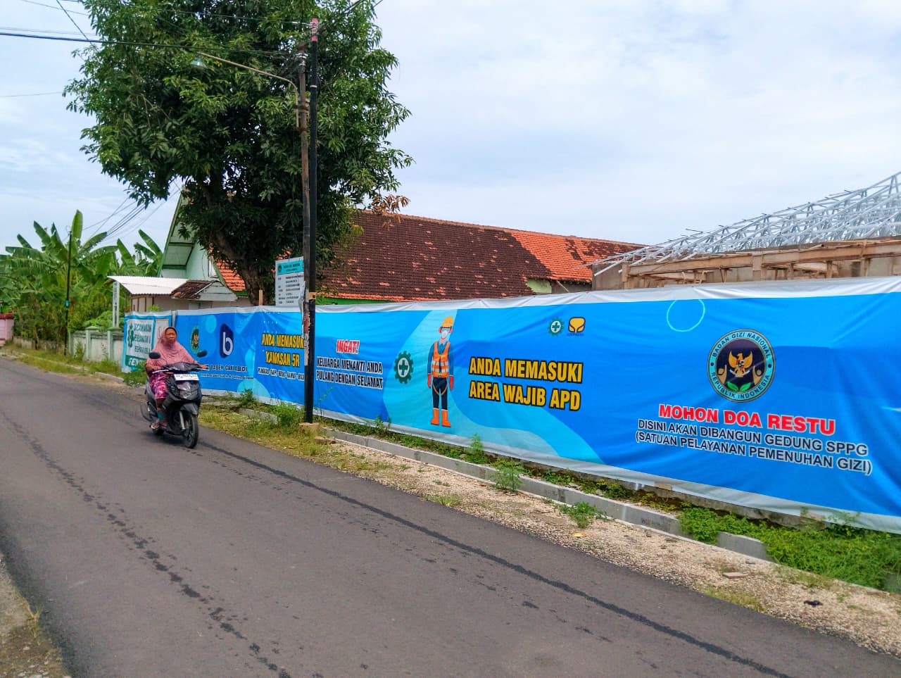 ASET: Salah satu dapur MBG yang menggunakan lahan milik Pemkab Madiun untuk operasional SPPG di sejumlah kecamatan. LODITYA FERNANDES/RADAR MADIUN