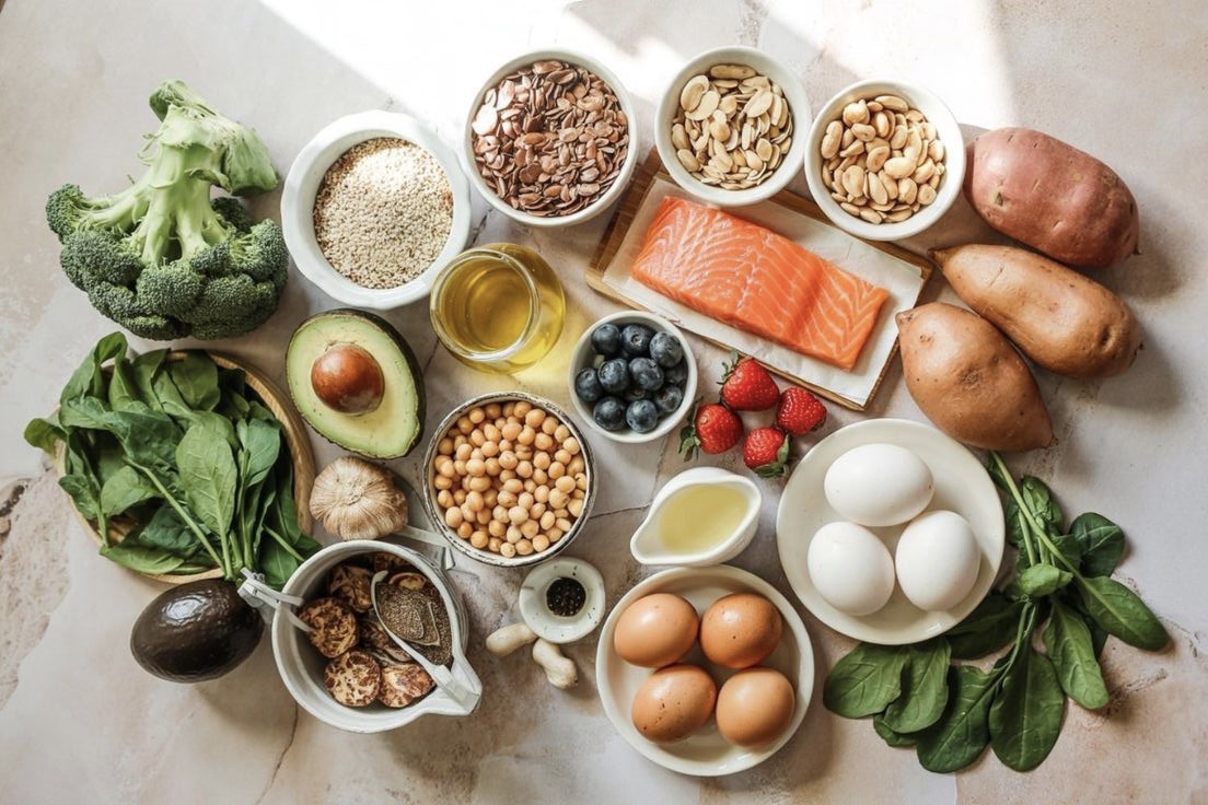 Ilustrasi Real Food (Pinterest.com/Brandi H. Lewis)
