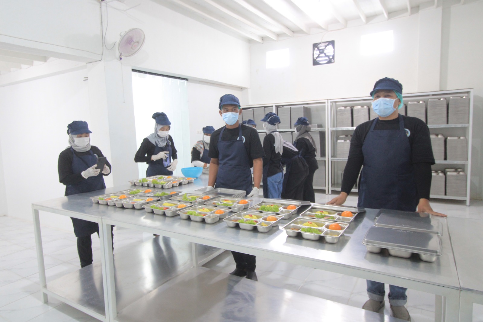 STERIL: SPPG di Magetan yang akan beroperasi diwajibkan mengantongi SLHS sebagai syarat laik higiene dan sanitasi dapur program MBG. FOTO: DOK RADAR MAGETAN