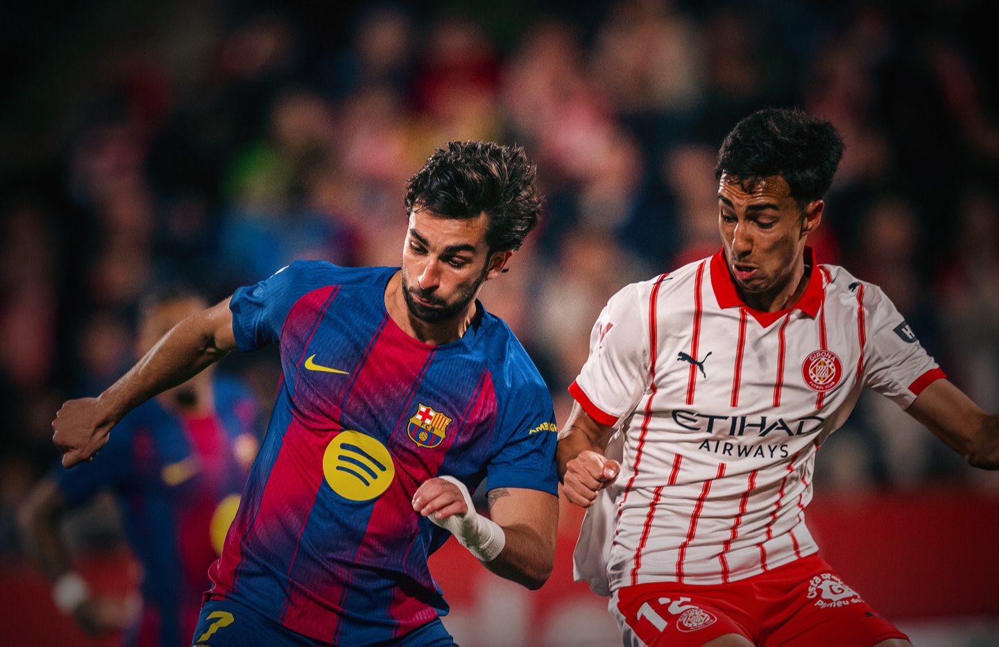 Barcelona kalah 1-2.