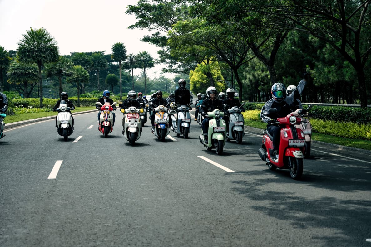 Warna terbaru Classy Yamaha jadi pusat perhatian.