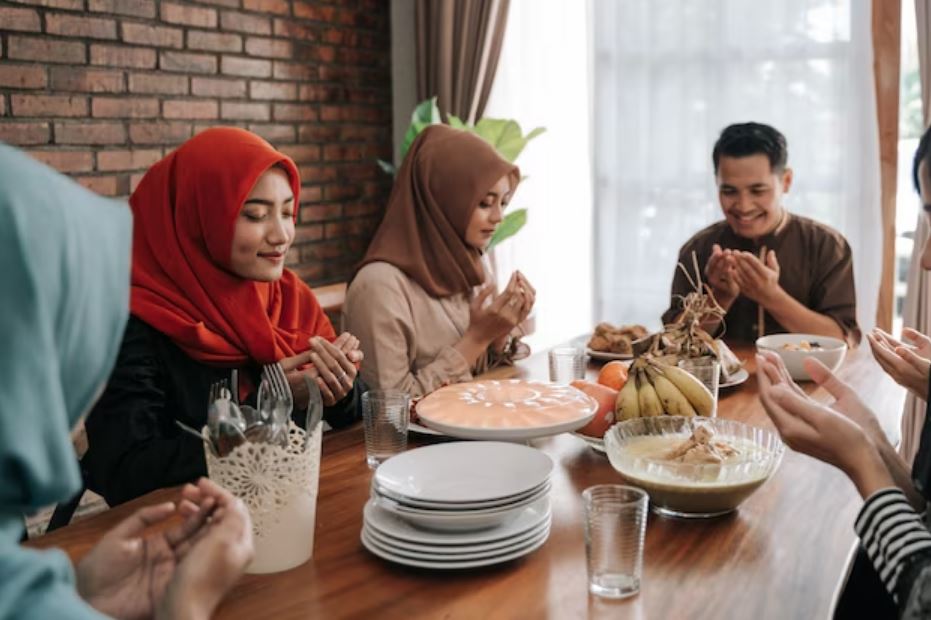 Ilustrasi kuat puasa hingga Magrib.