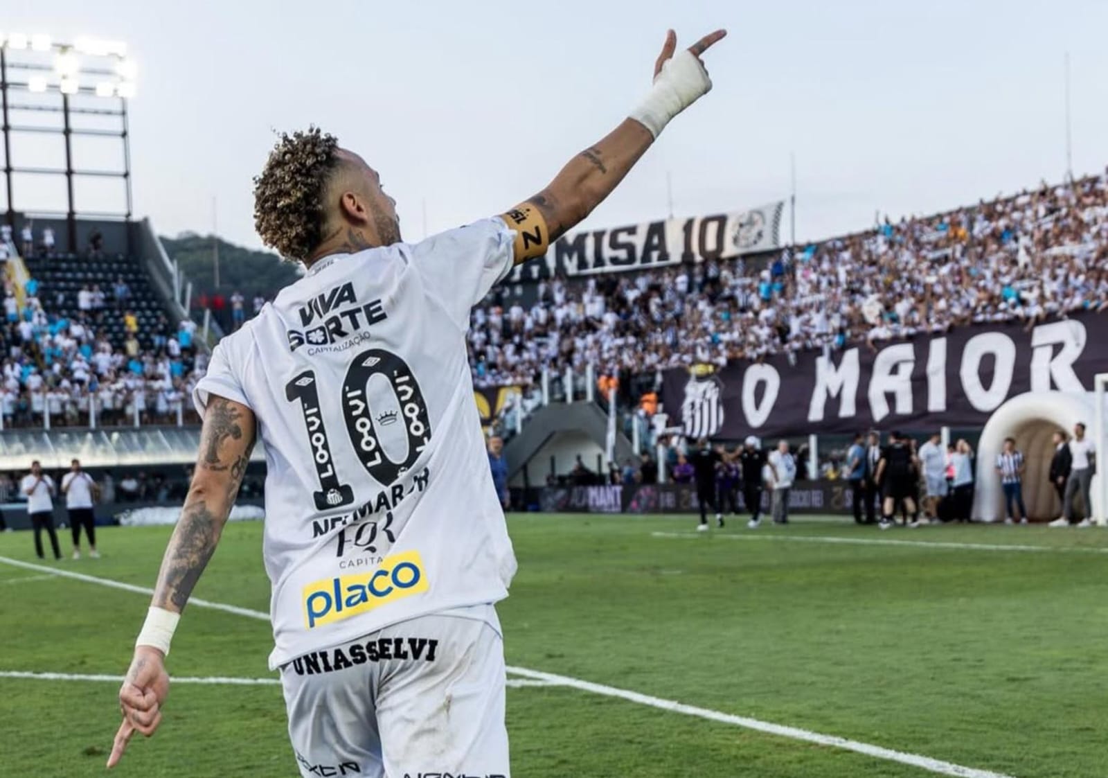 Neymar buka peluang pensiun akhir tahun ini. FOTO: X/Neymar Jr