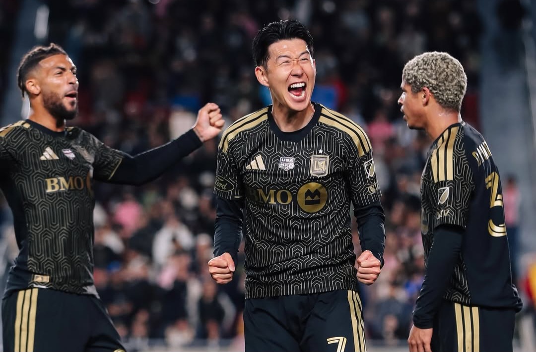 LAFC menang 3-0.