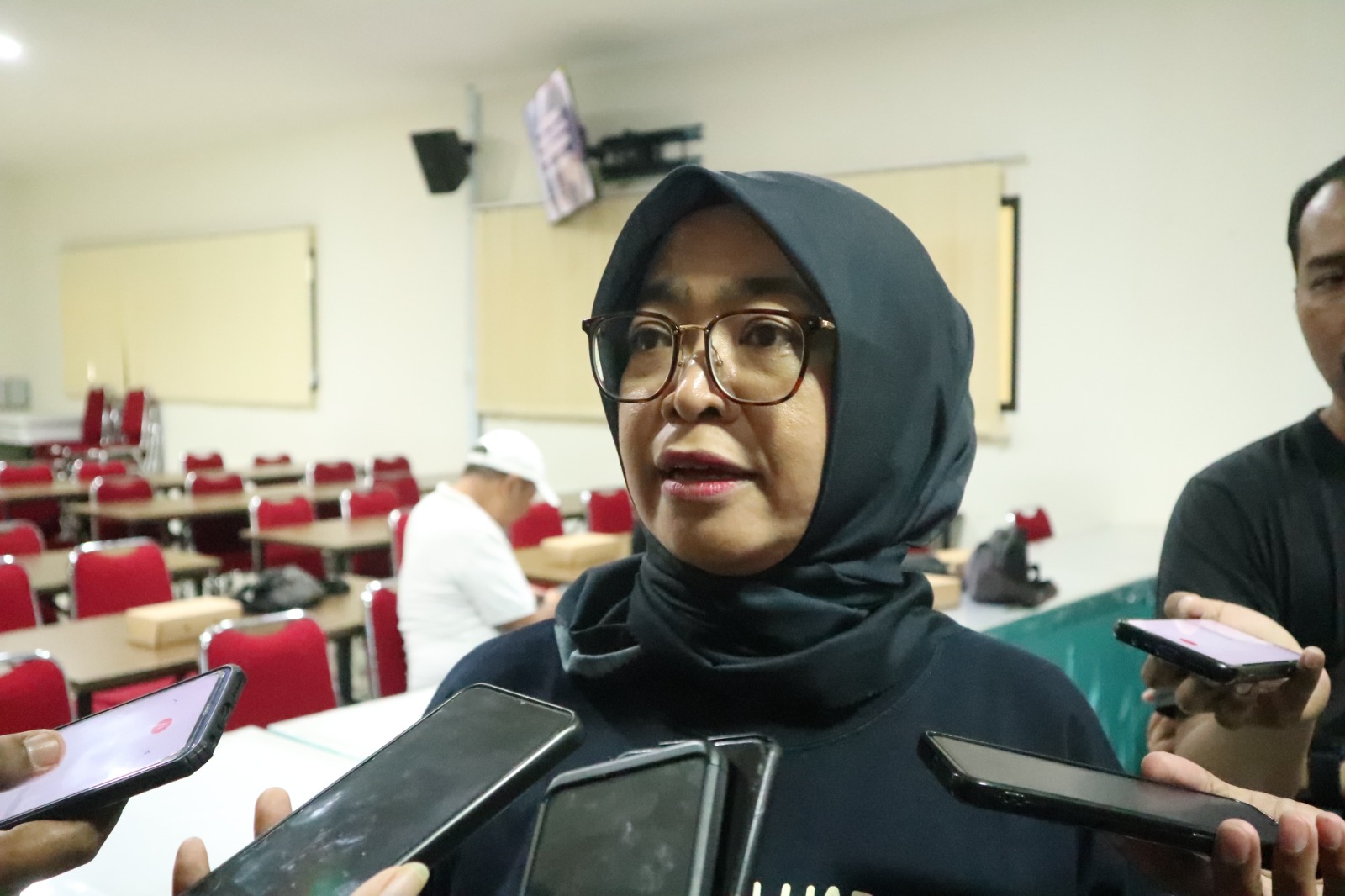 LAYANAN KESEHATAN: Pemkab Ponorogo memastikan rumah sakit dan puskesmas tetap melayani pasien meski status PBIN dinonaktifkan pemerintah pusat. FOTO: SUGENG DWI N/RADAR PONOROGO