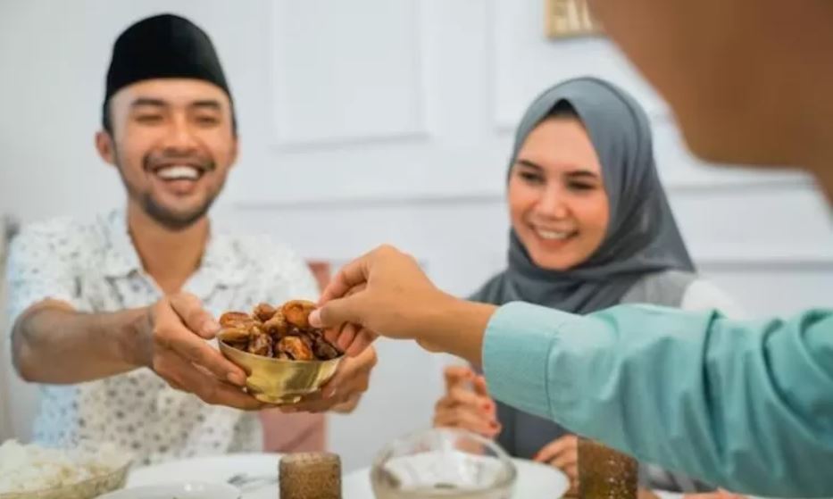 Berbuka dengan gorengan? Nikmat sesaat, risikonya bisa jangka panjang.