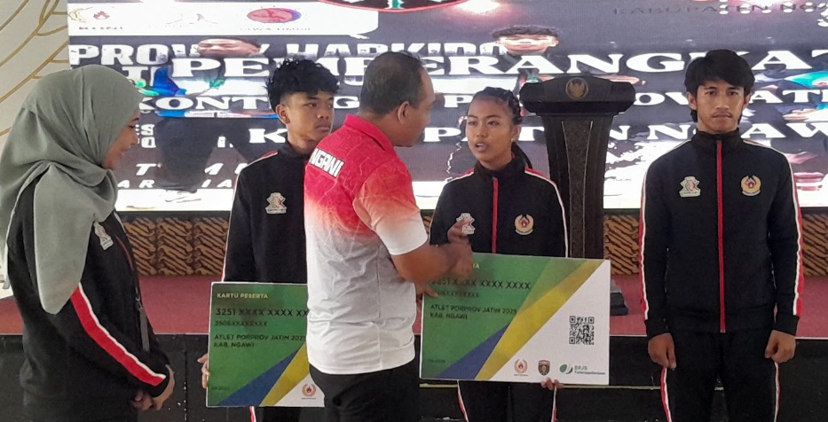 BONUS ATLET: Bonus bagi atlet kontingen Ngawi peraih medali Porprov IX Jatim mulai dicairkan bertahap bulan ini. DOK RADAR NGAWI