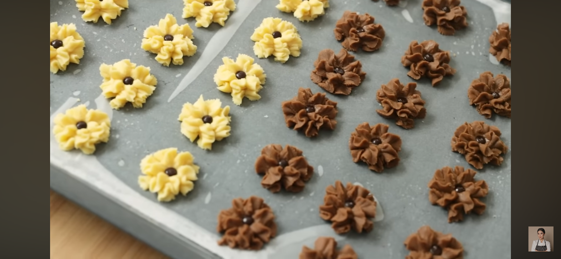 Kue semprit by devina hermawan foto from YOUTUBE DEVINA HERMAWAN