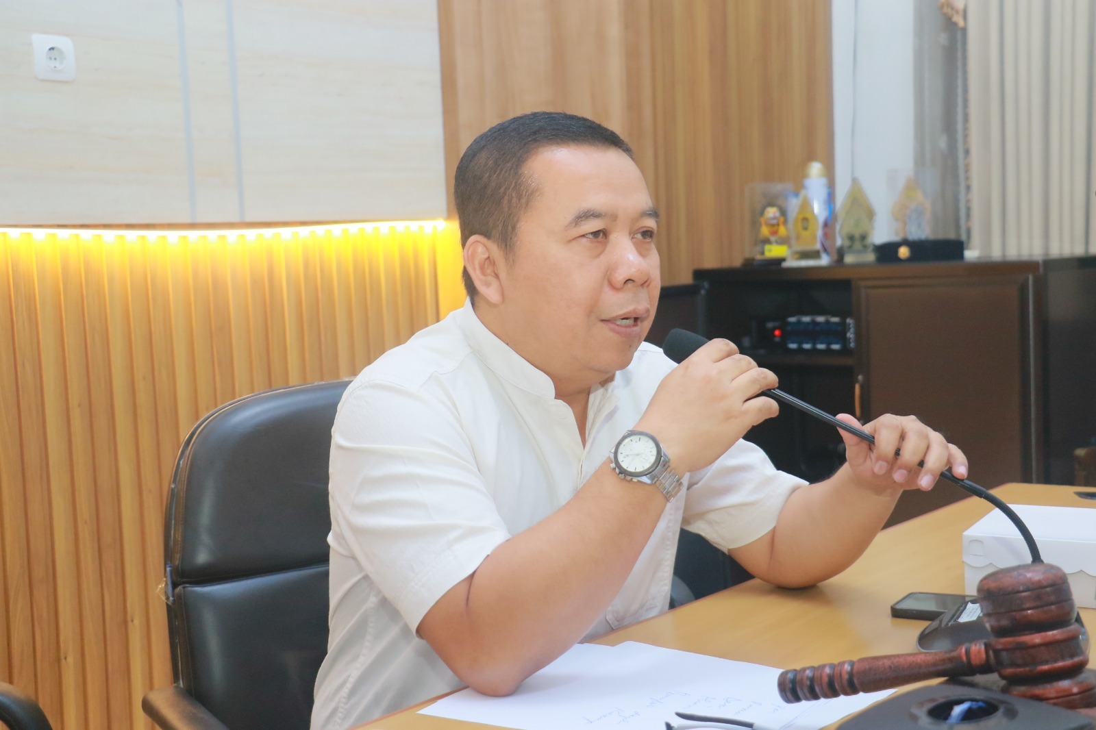 SOROTAN DPRD: Ketua Komisi A DPRD Ponorogo menilai minimnya pendaftar lelang Sekda menjadi alarm persoalan pengembangan SDM ASN. SUGENG DWI N/RADAR PONOROGO