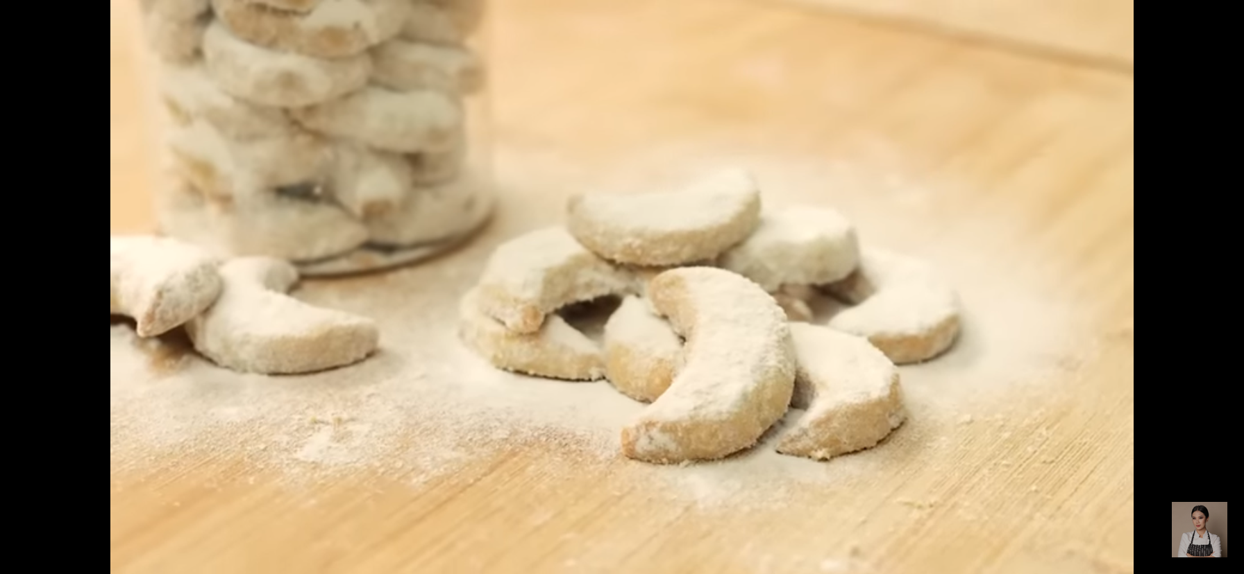 Kue salju ala devina hermawan foto from YOUTUBE DEVINA HERMAWAN