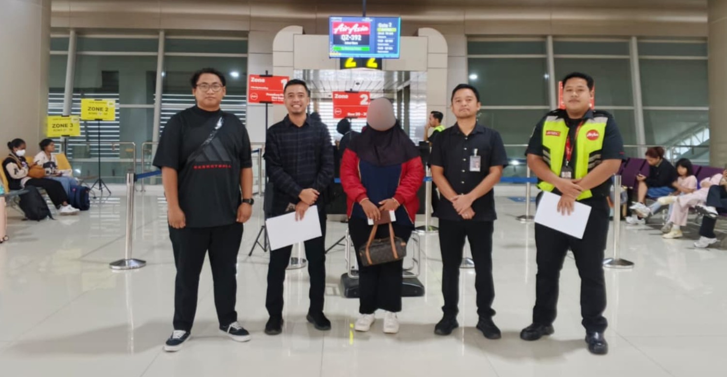 LANGGAR ATURAN: WN Malaysia dideportasi Kantor Imigrasi Ponorogo karena terbukti melanggar aturan melebihi batas izin tinggal.