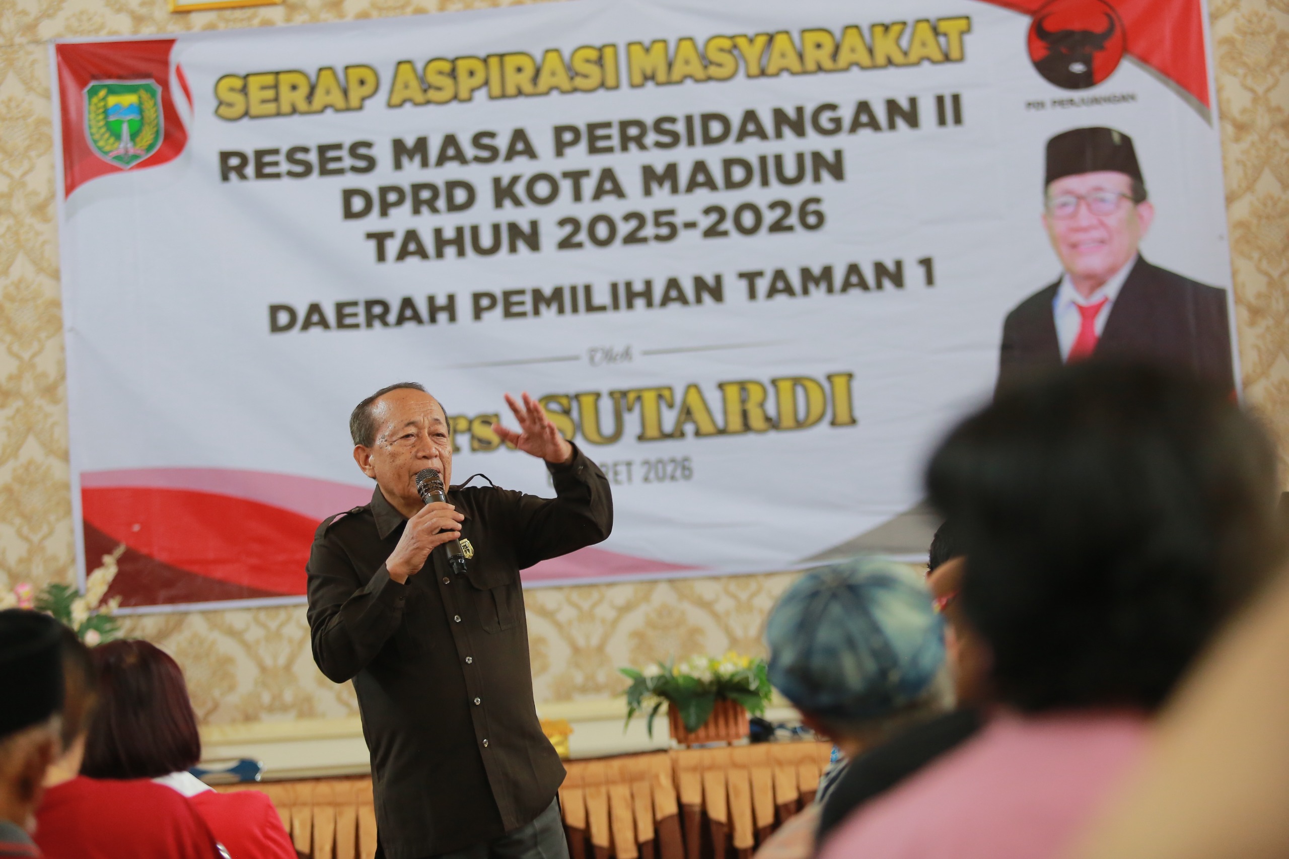 SERAP ASPIRASI: DPRD Kota Madiun menampung berbagai aspirasi masyarakat terkait pembangunan infrastruktur dan pendidikan saat kegiatan reses.
