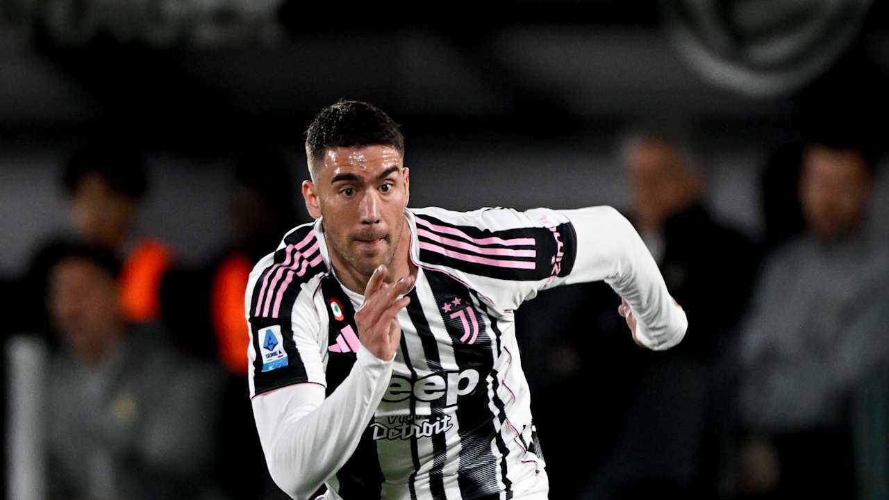 Striker Juventus Dusan Vlahovic memainkan peran penting di skuadnya pada Serie A 2025/2026. (JUVENTUS)