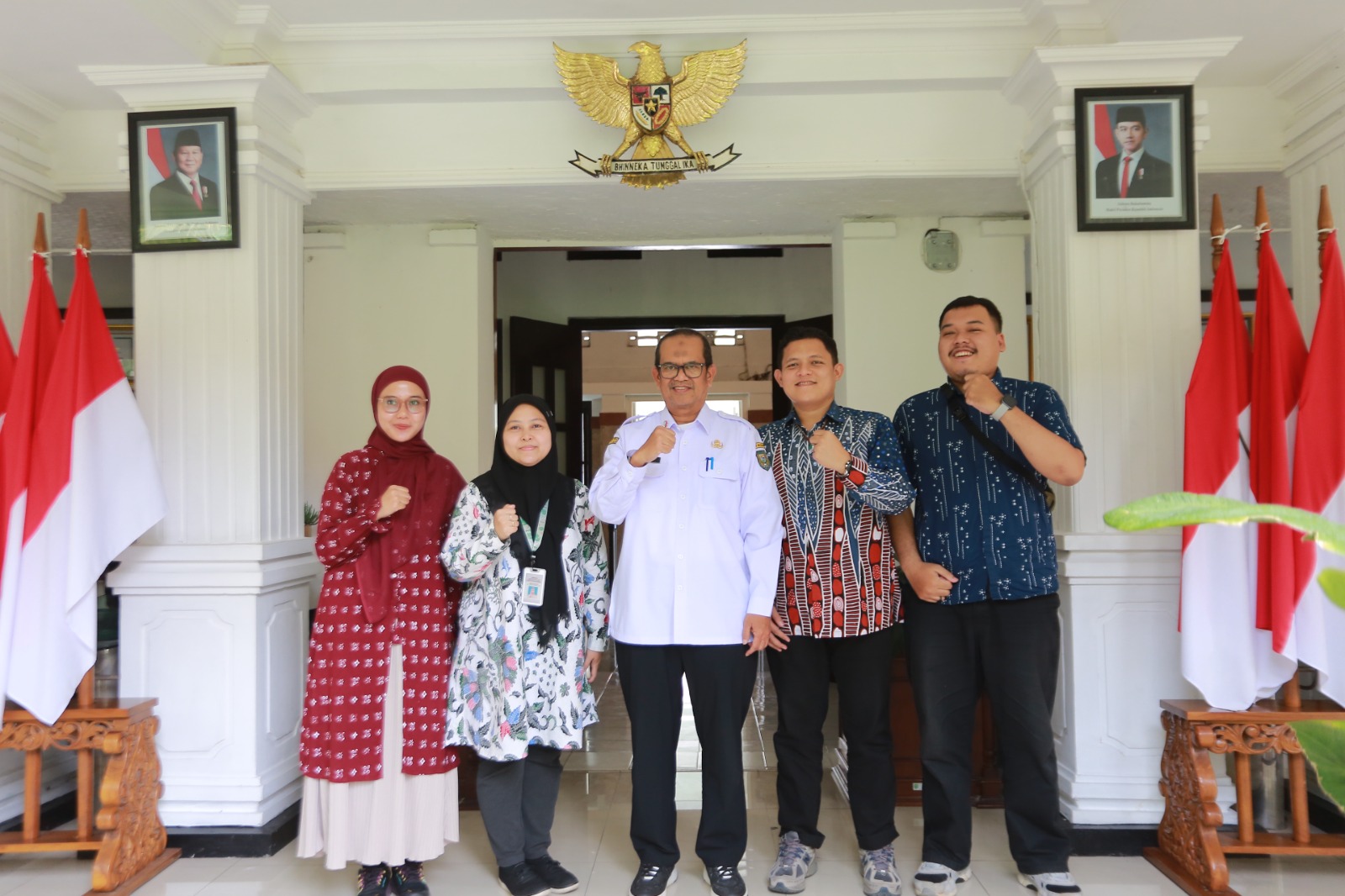 AUDIENSI: Tim Kementerian ATR/BPN melakukan monitoring dan evaluasi dokumen PKKPR rencana pembangunan Ring Road Timur di Balai Kota Madiun. BAGAS BIMANTARA/RADAR MADIUN